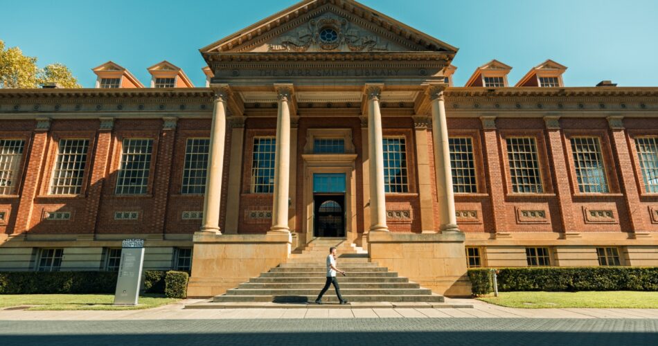 阿德莱德大学 scf3175